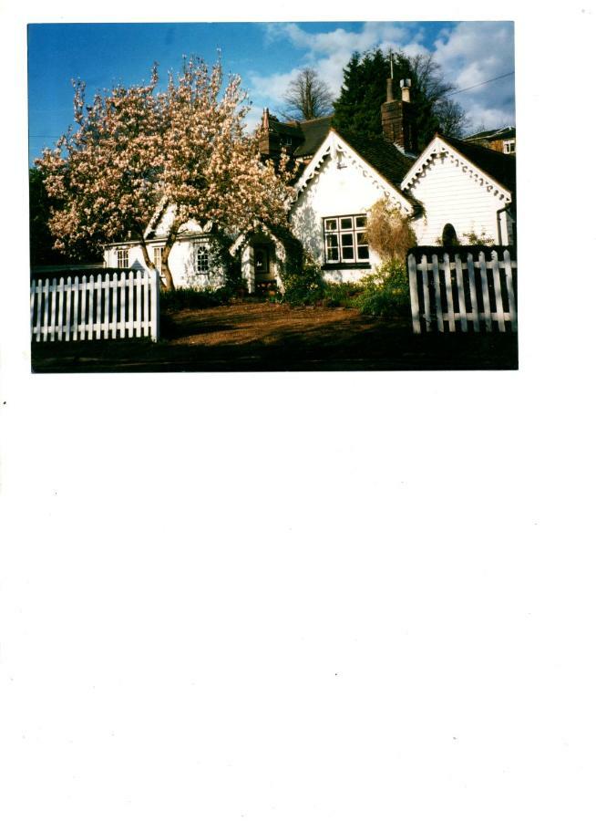 רויאל טונבריג' וולס Ford Cottage מראה חיצוני תמונה